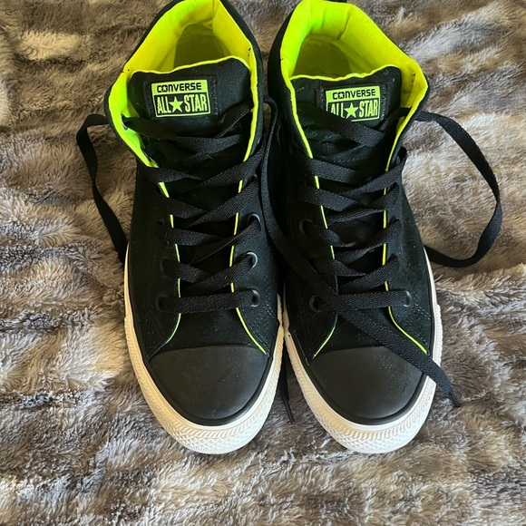 Converse Black and Neon Green High-Top Sneakers Men’s - Picture 1 of 4